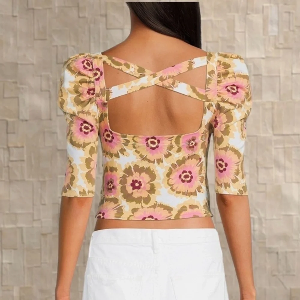 FREE PEOPLE NWT Give Me More Floral 1/2 Sleeve Fitted Open-Strap-Back Crop Top